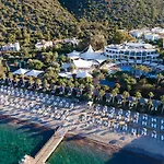 Complex Latanya Park 4*
