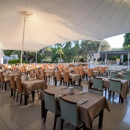 Latanya Park 度假村