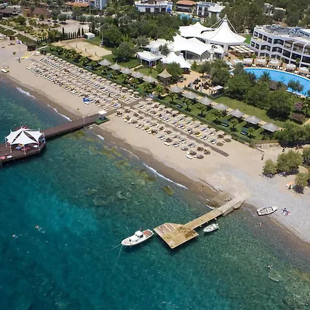 Latanya Park Rezort 4*