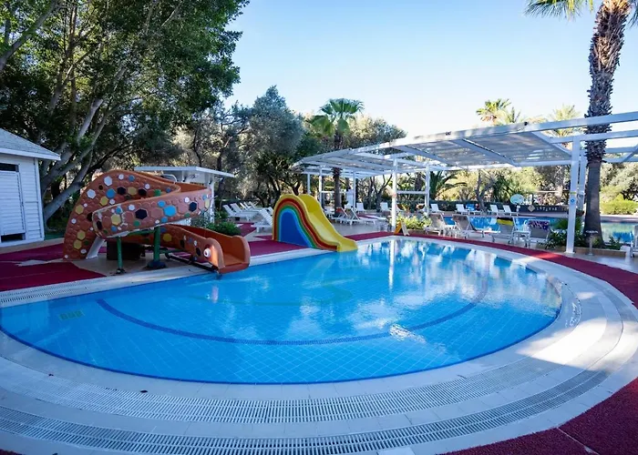 Semesteranläggning (resort) Latanya Park Yaliciftlik
