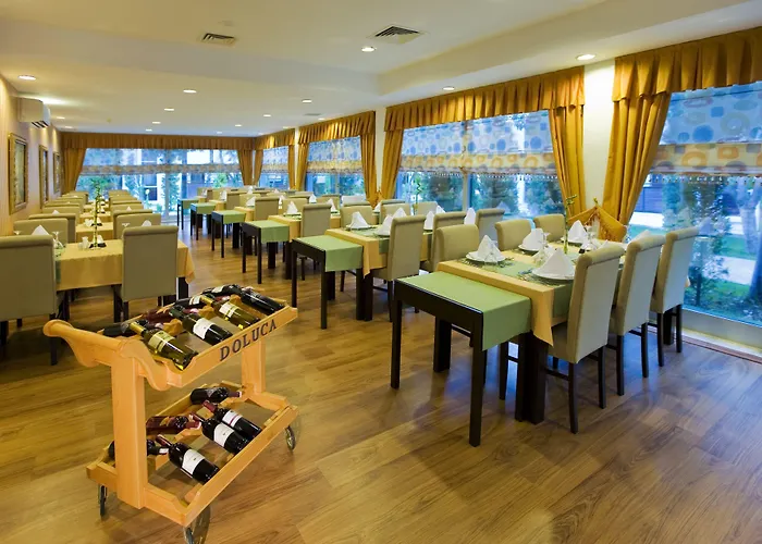 Latanya Park Ялычифтлик