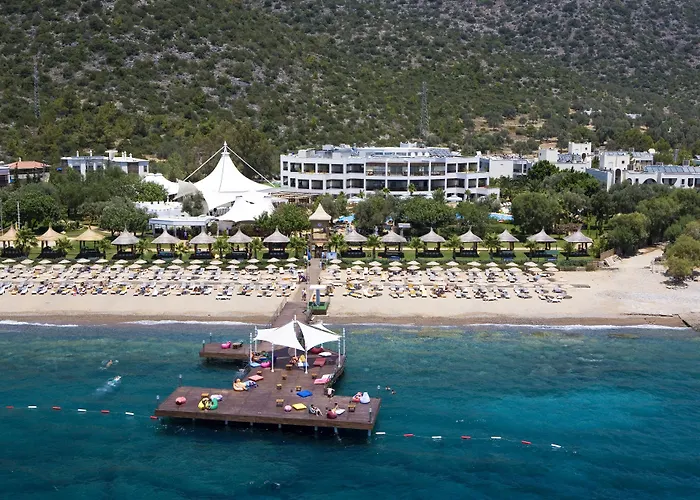 Latanya Park Semesteranläggning (resort) Yaliciftlik
