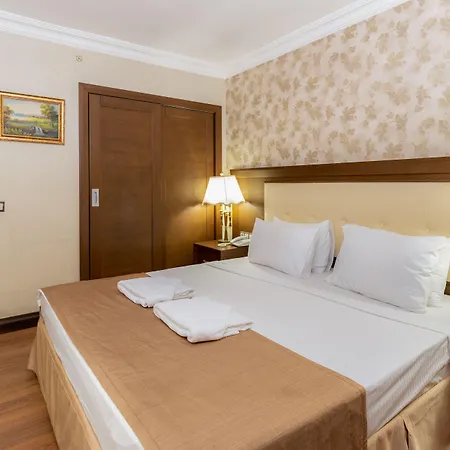 Rezort Latanya Park 4*